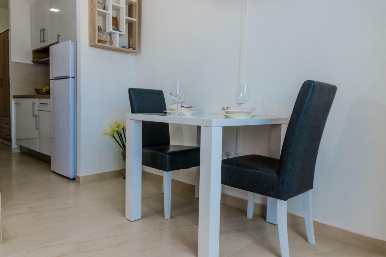 Apartment Quarko Kaštela Buitenkant foto