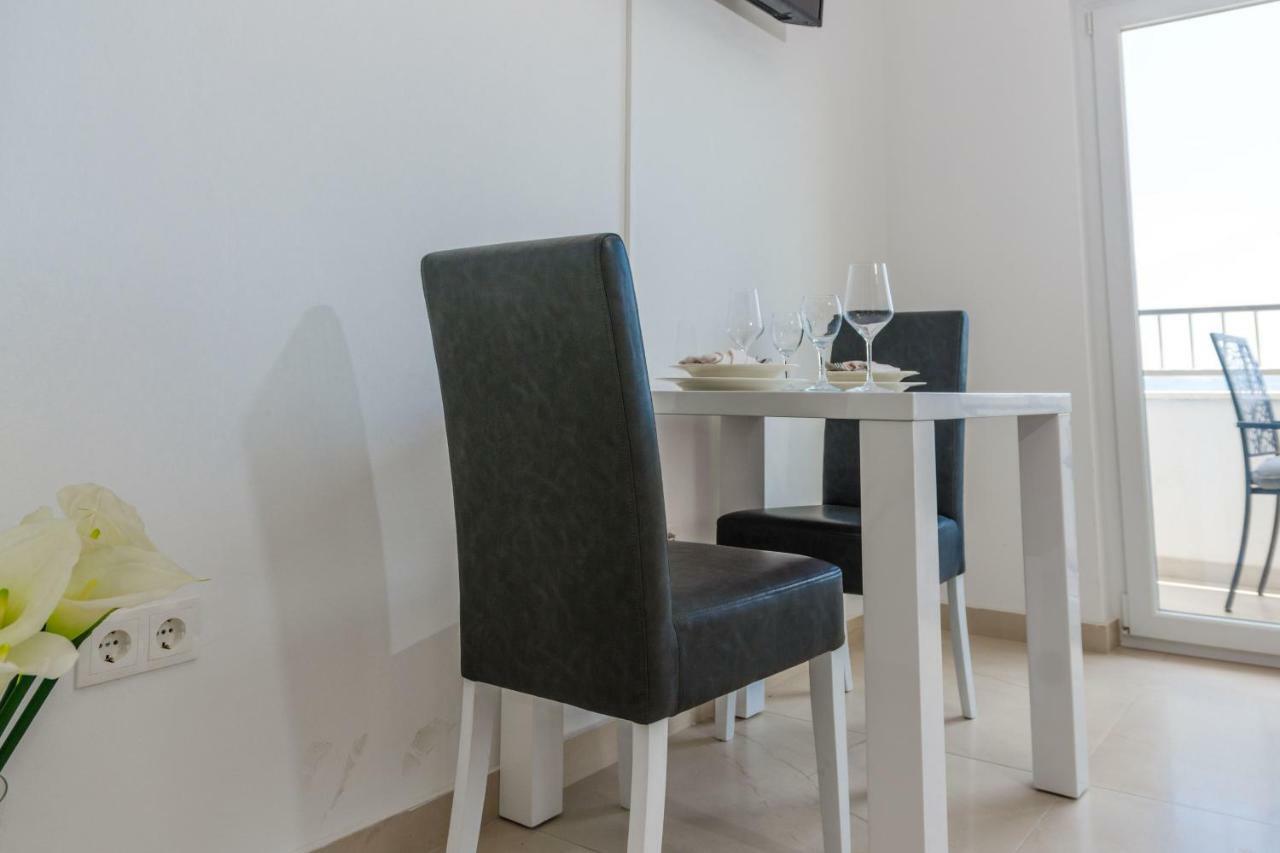 Apartment Quarko Kaštela Buitenkant foto
