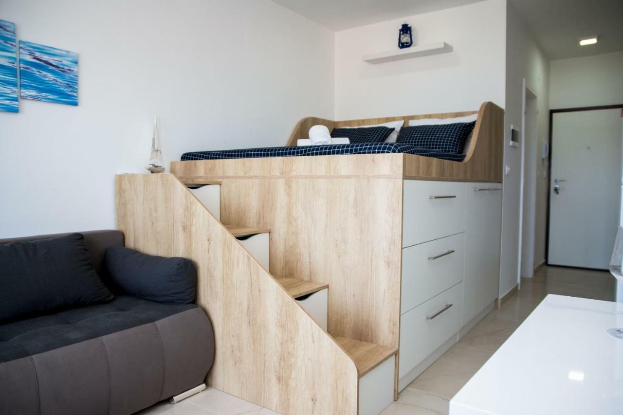 Apartment Quarko Kaštela Buitenkant foto
